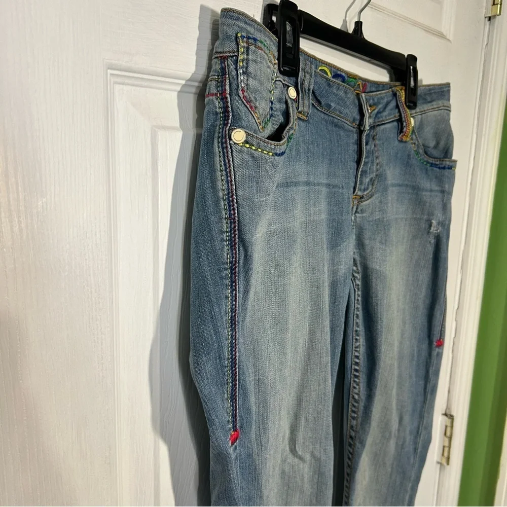 COOGI Australia Colorful embroidered womens denim jeans size 7/8. - Picture 2 of 16
